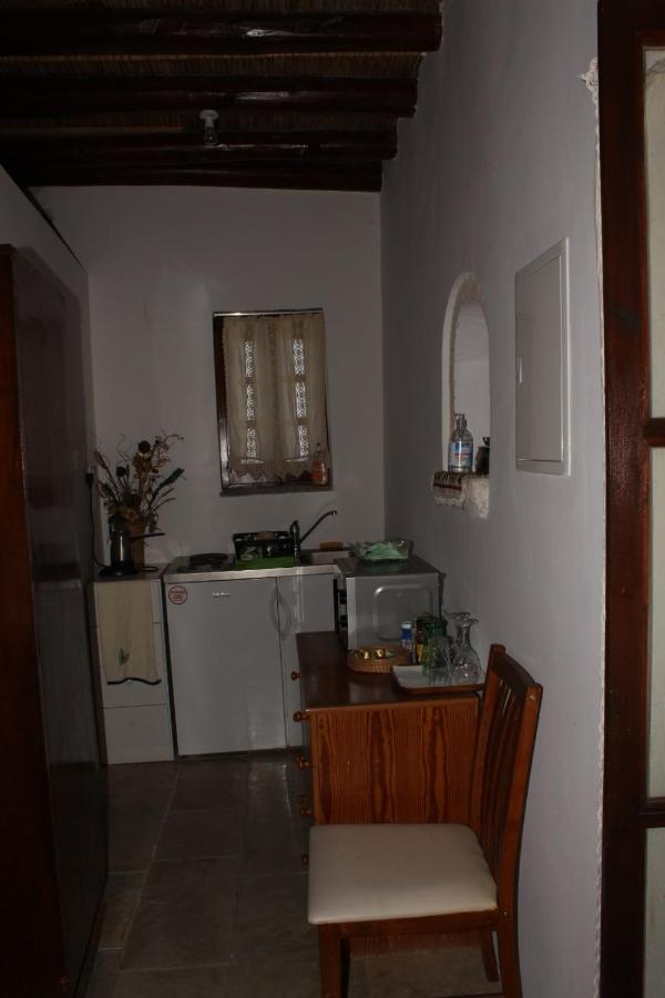 Georgia'S House Acomodação com café da manhã Fyti Exterior foto